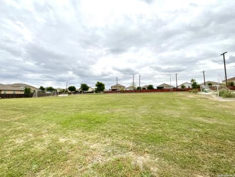 615 Bean Bend San Antonio TX 78221