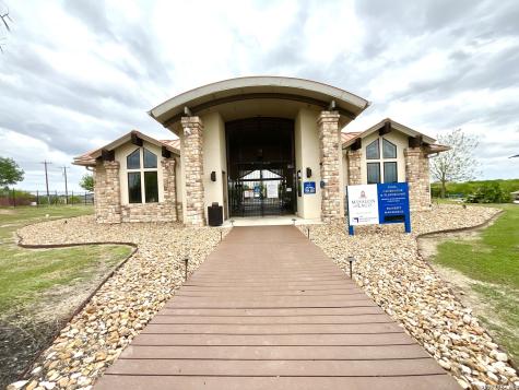 615 Bean Bend San Antonio TX 78221