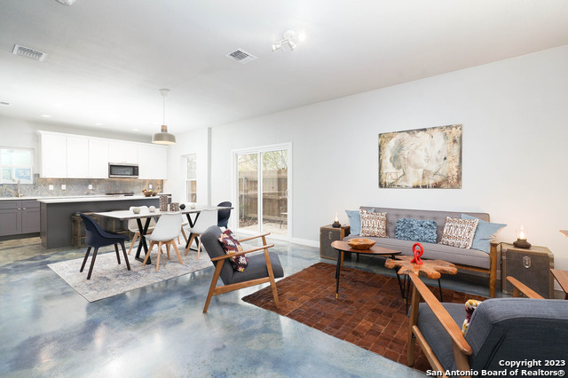 603 W Euclid Avenue San Antonio TX 78212