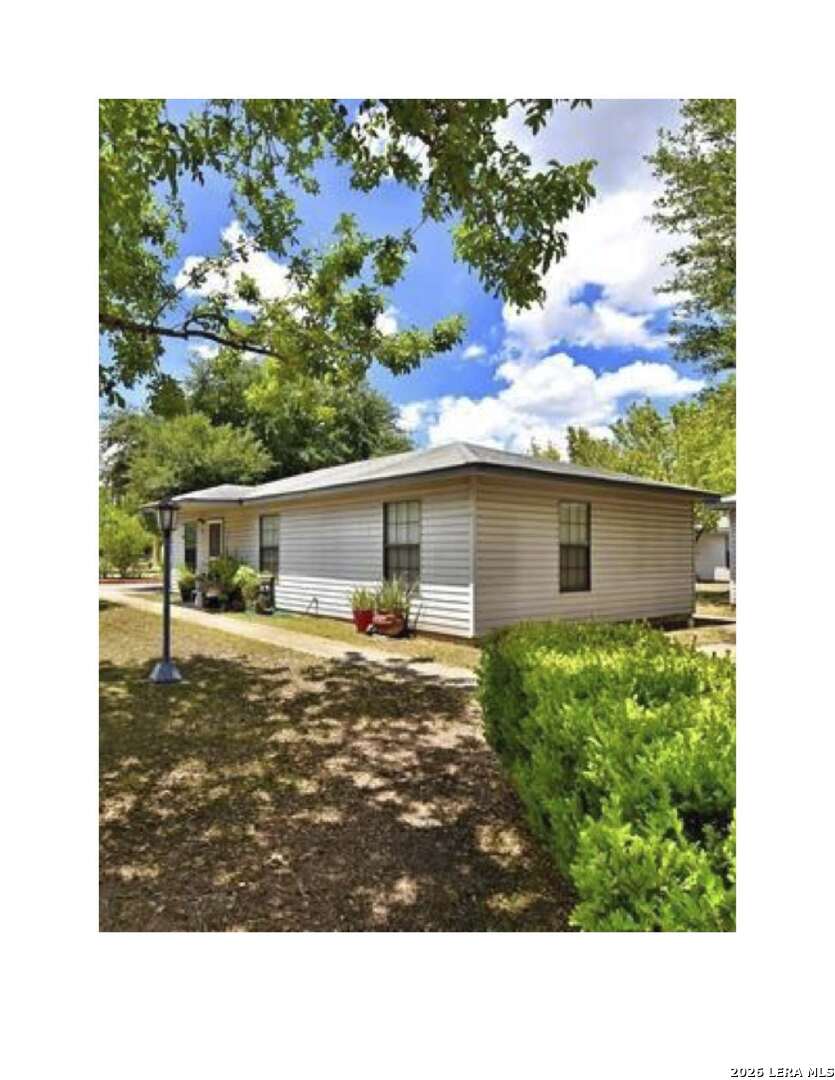 927 W Formosa San Antonio TX 78221