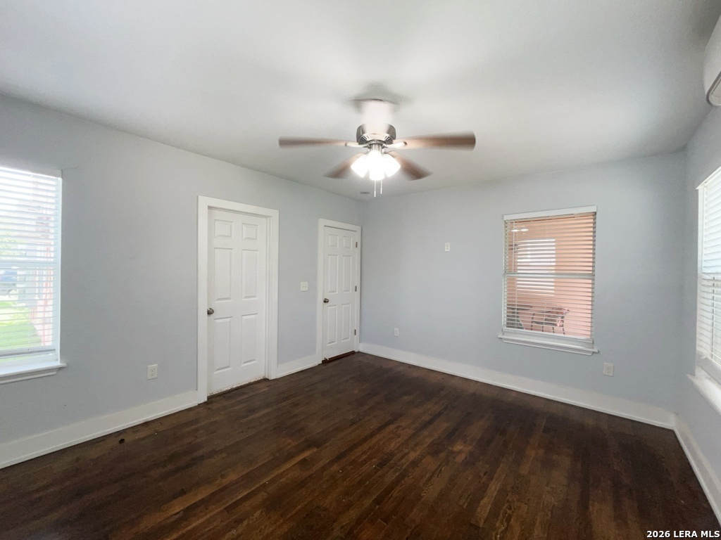 1020 W French Place San Antonio TX 78212