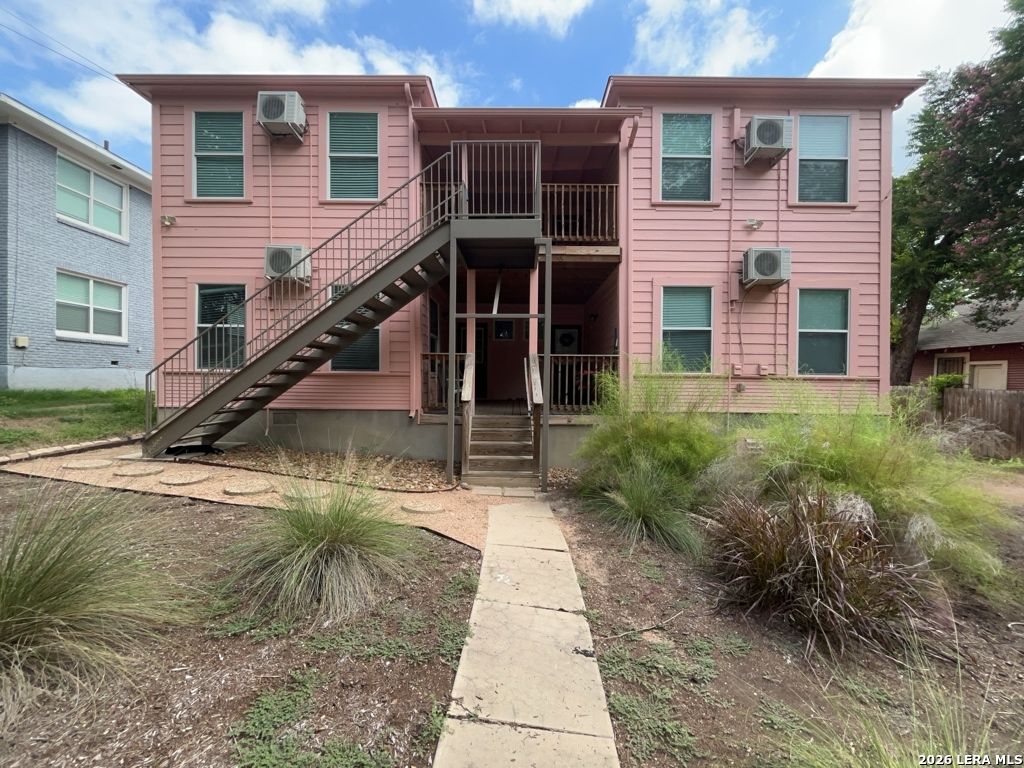 1020 W French Place San Antonio TX 78212