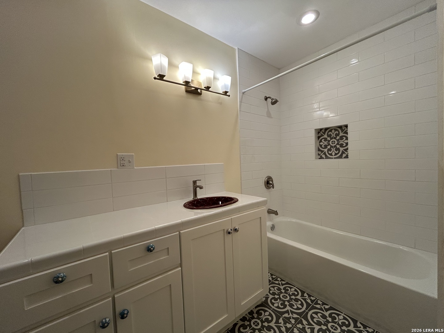 519 Fulton #2 San Antonio TX 78212