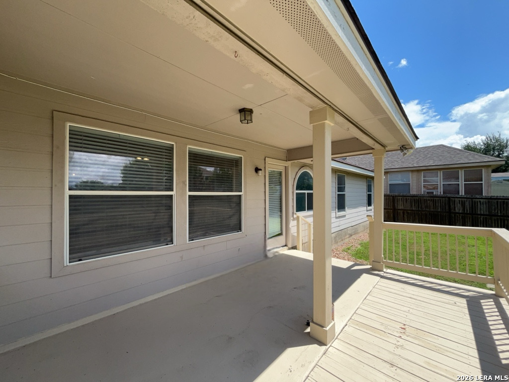 9622 Justice Lane Converse TX 78109