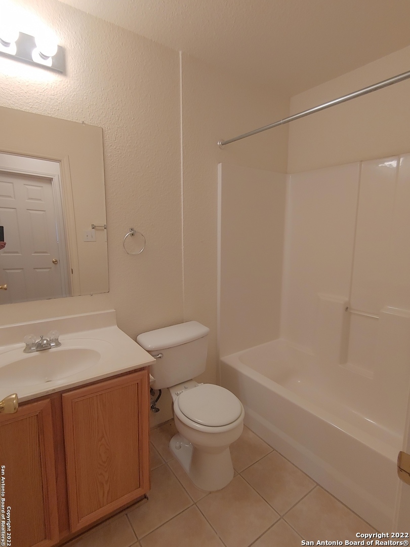 3834 Maverick Creek San Antonio TX 78247