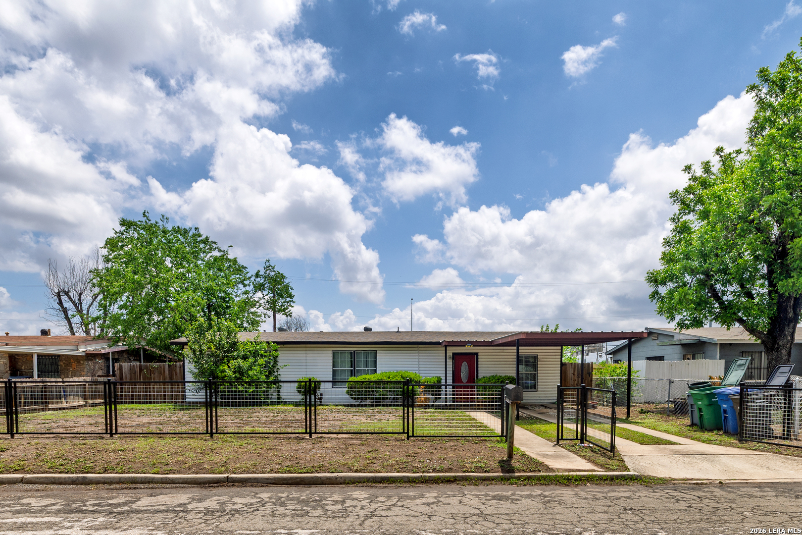 4326 Spring Oak San Antonio TX 78219