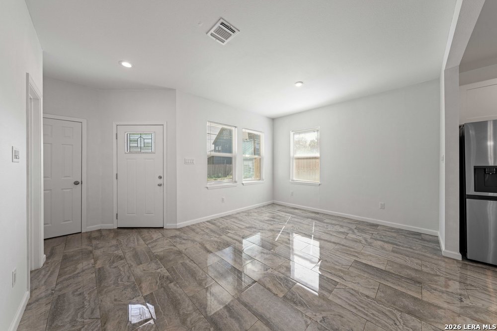 323 Gabriel San Antonio TX 78202