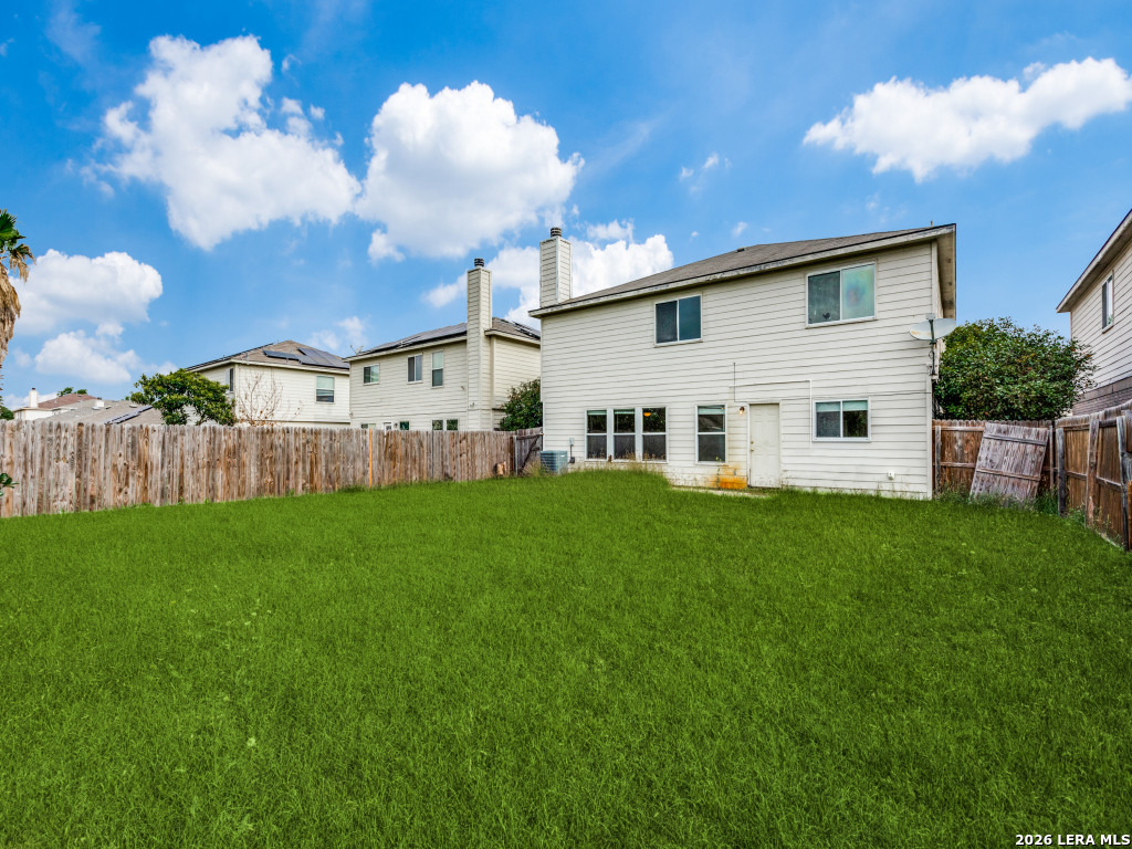 8006 Misty Bluff San Antonio TX 78249