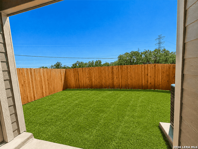 7142 Magnolia Creek San Antonio TX 78252