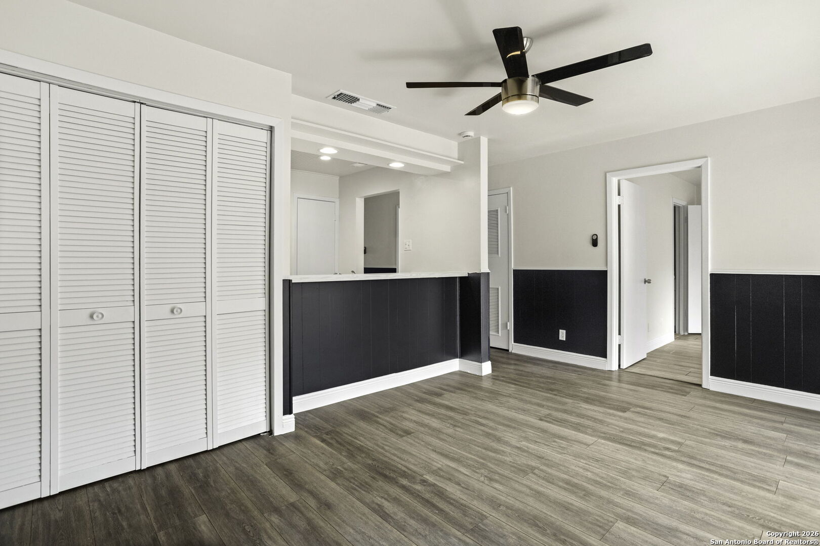 5224 E Rolling Ridge San Antonio TX 78228