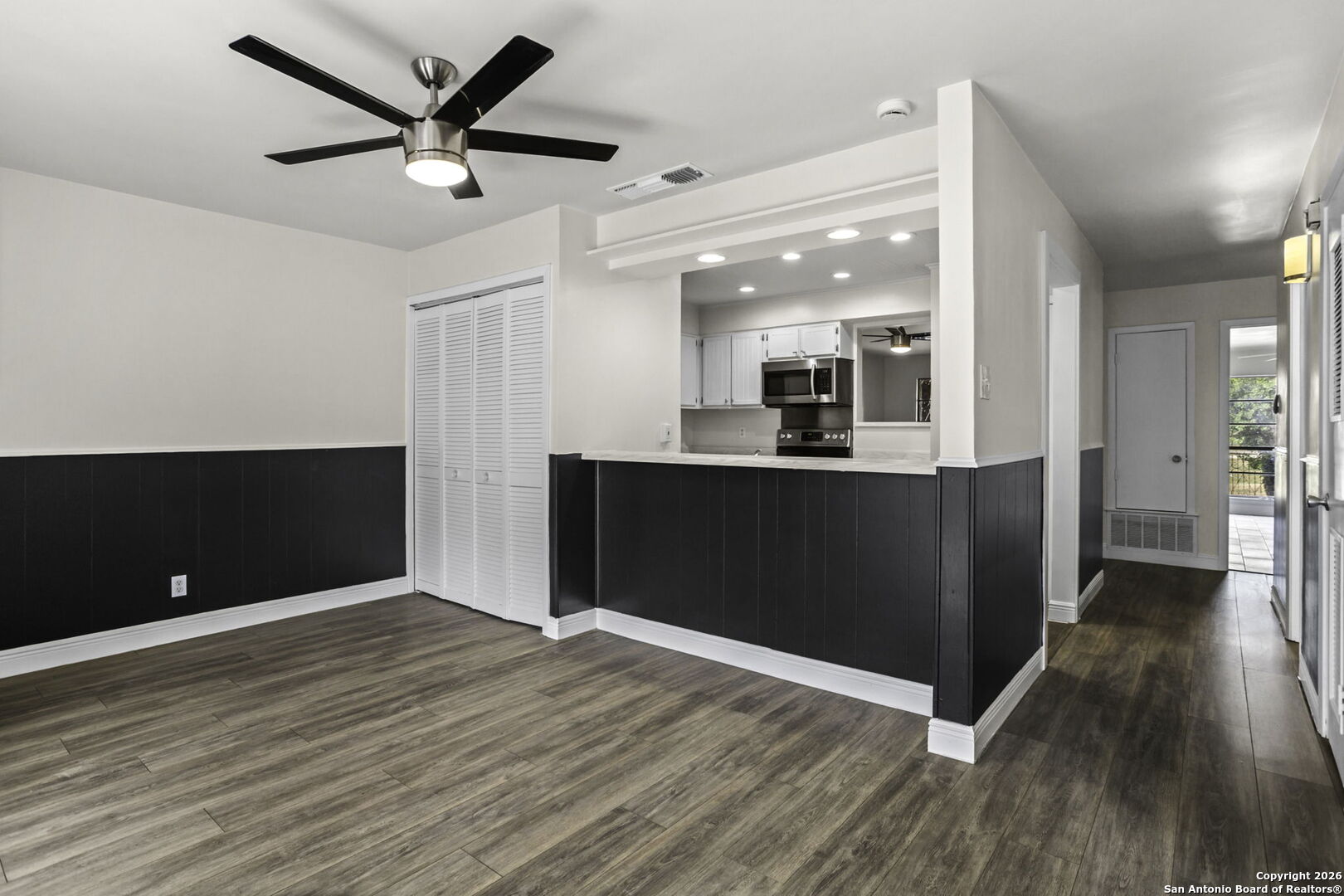 5224 E Rolling Ridge San Antonio TX 78228