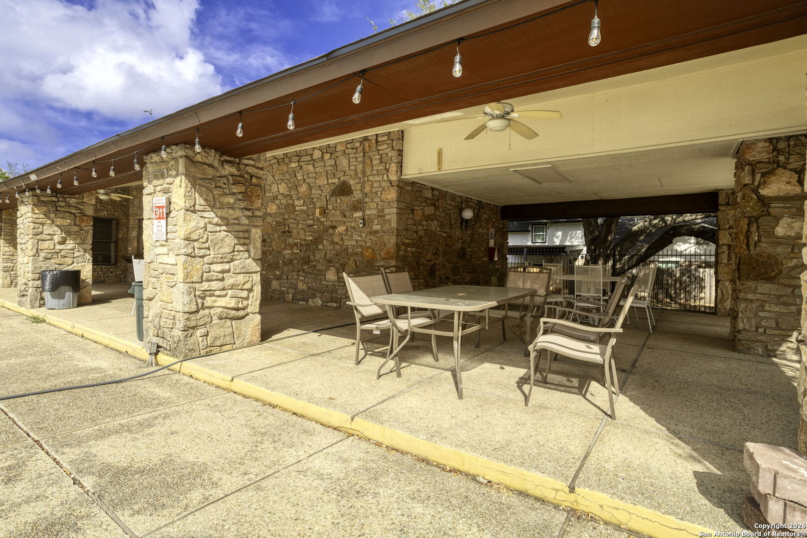 5224 E Rolling Ridge San Antonio TX 78228