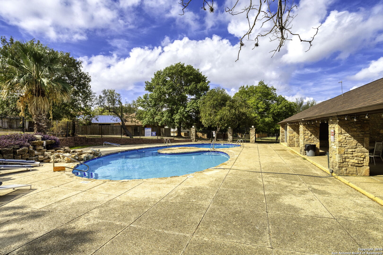 5224 E Rolling Ridge San Antonio TX 78228