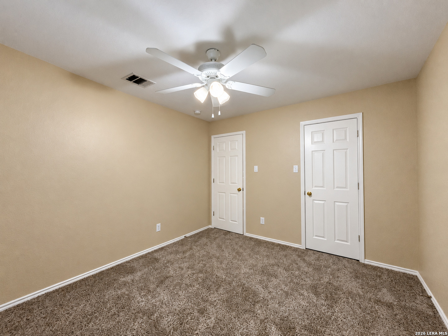 10111 Sparrow Way Universal City TX 78148