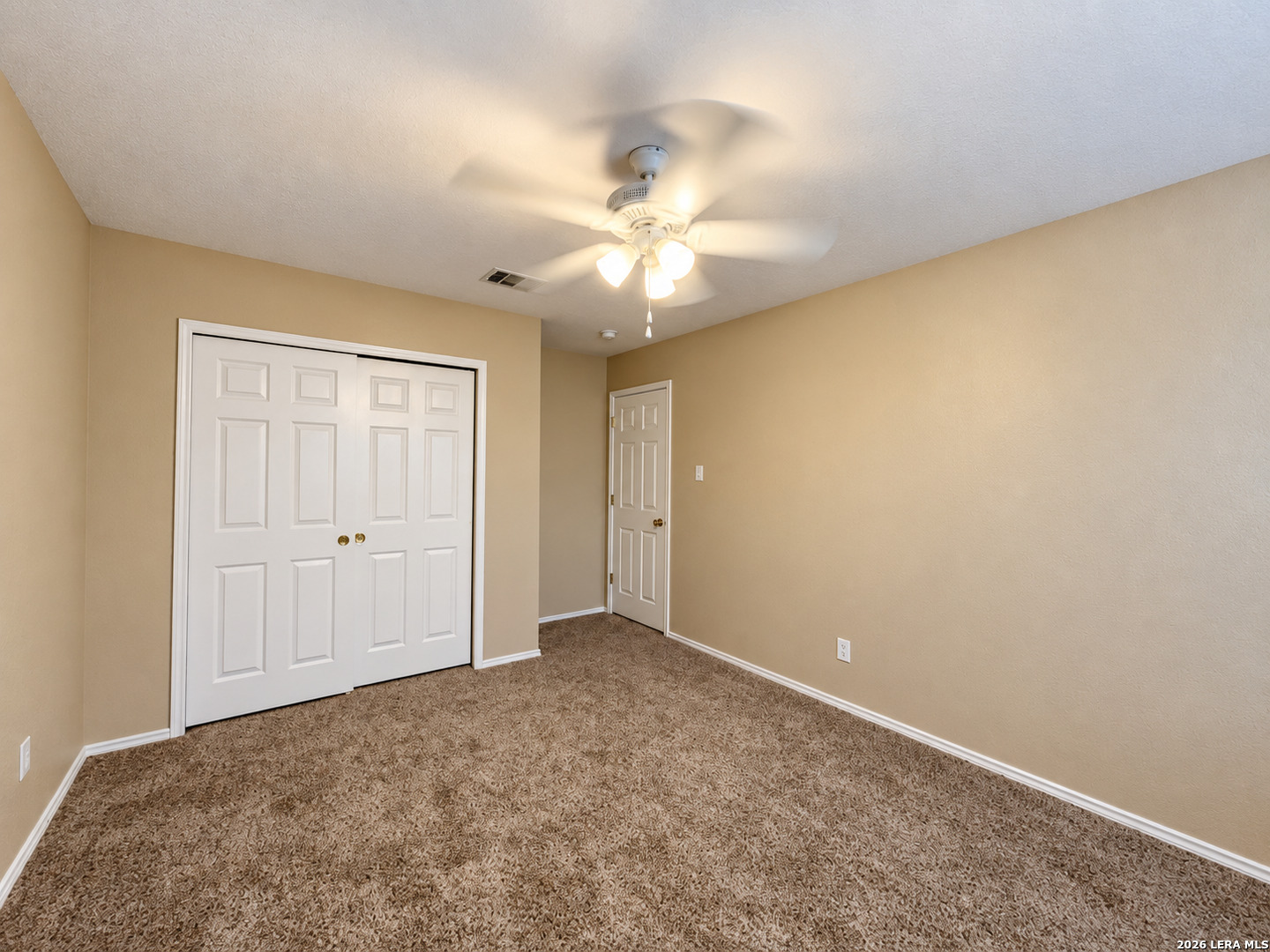10111 Sparrow Way Universal City TX 78148