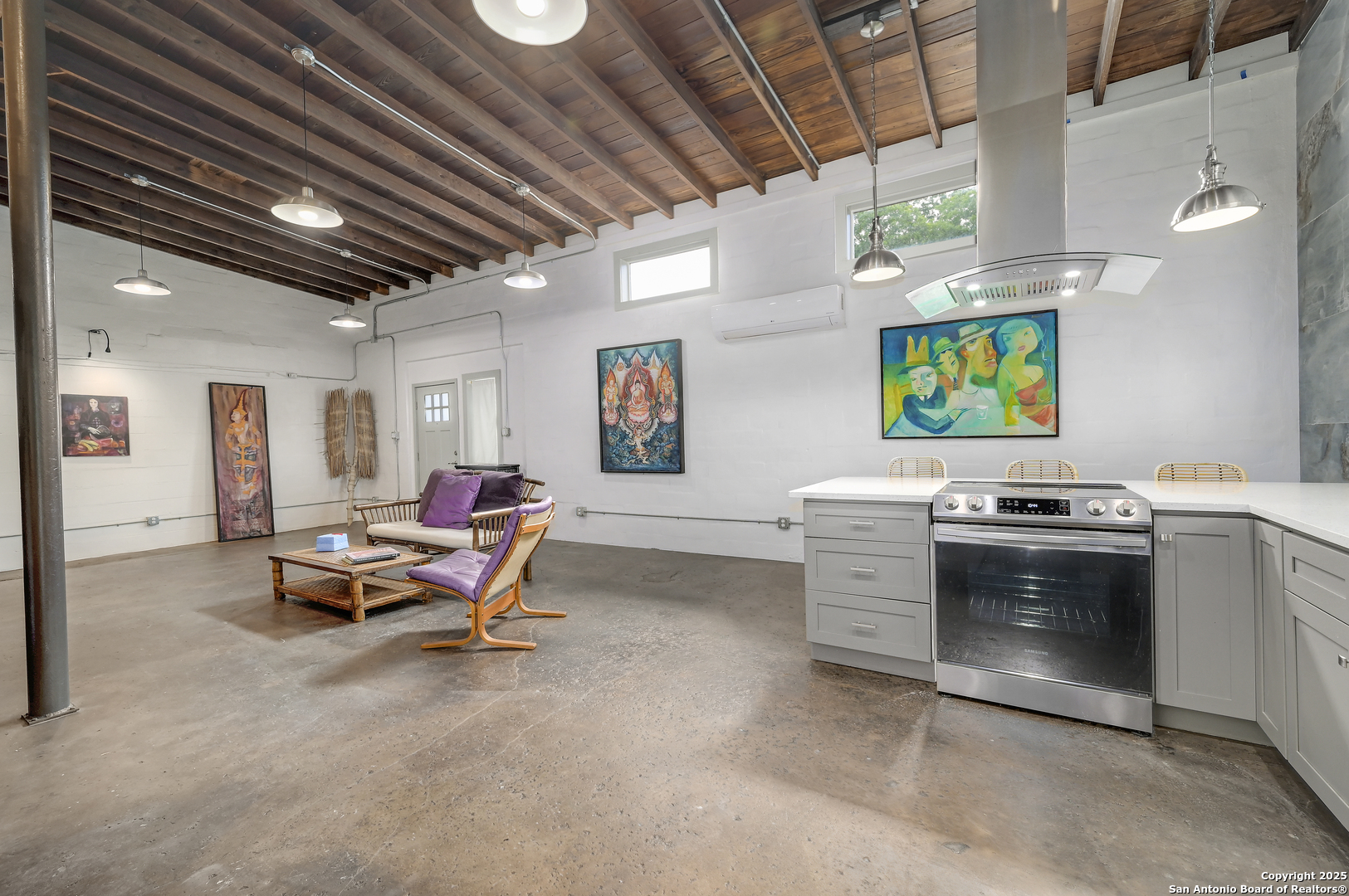 154 Fredericksburg San Antonio TX 78212