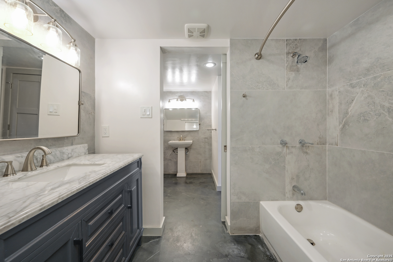 154 Fredericksburg San Antonio TX 78212