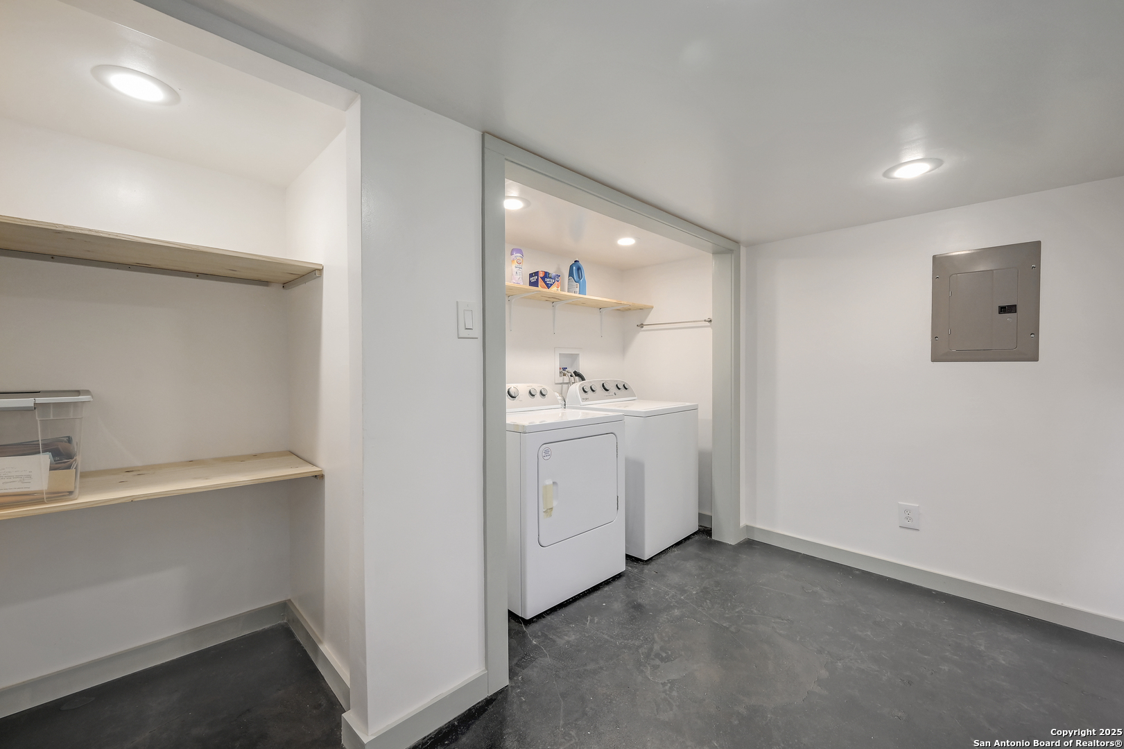154 Fredericksburg San Antonio TX 78212