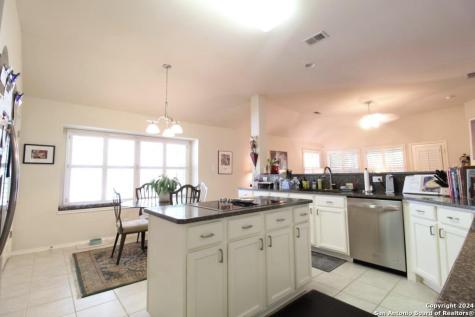 8 Dallari Court San Antonio TX 78216