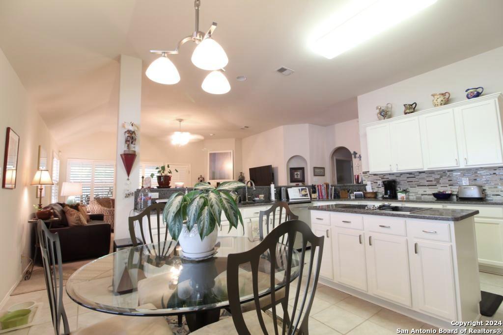 8 Dallari Court San Antonio TX 78216