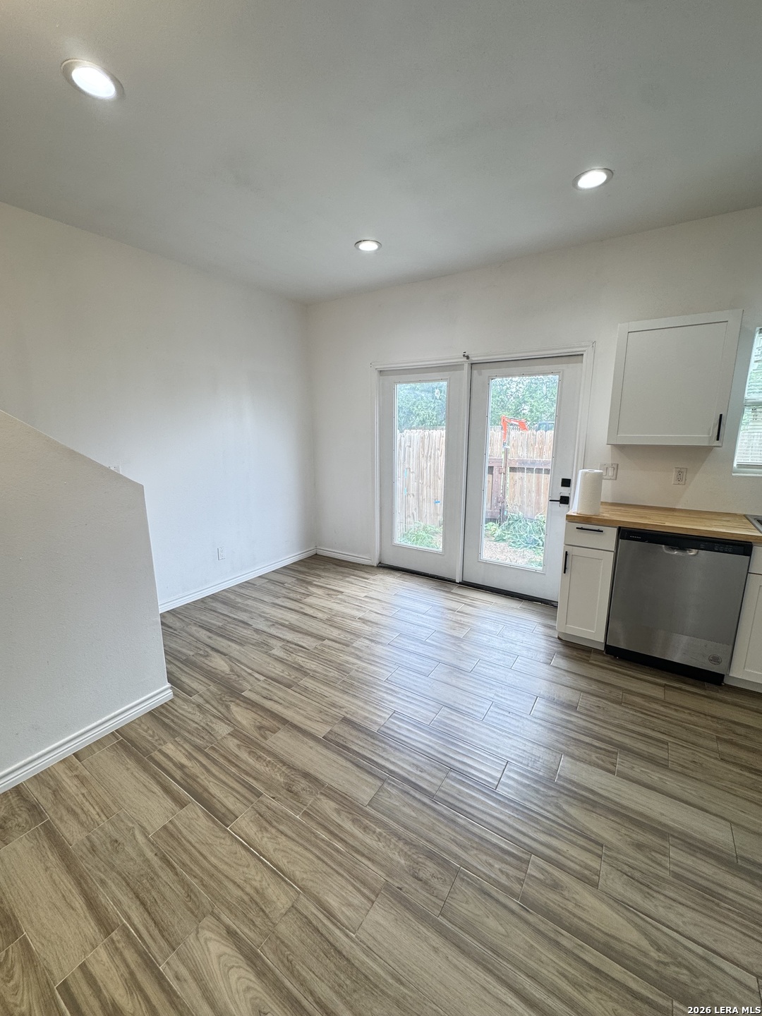 703 N 3rd Street Carrizo Springs TX 78834
