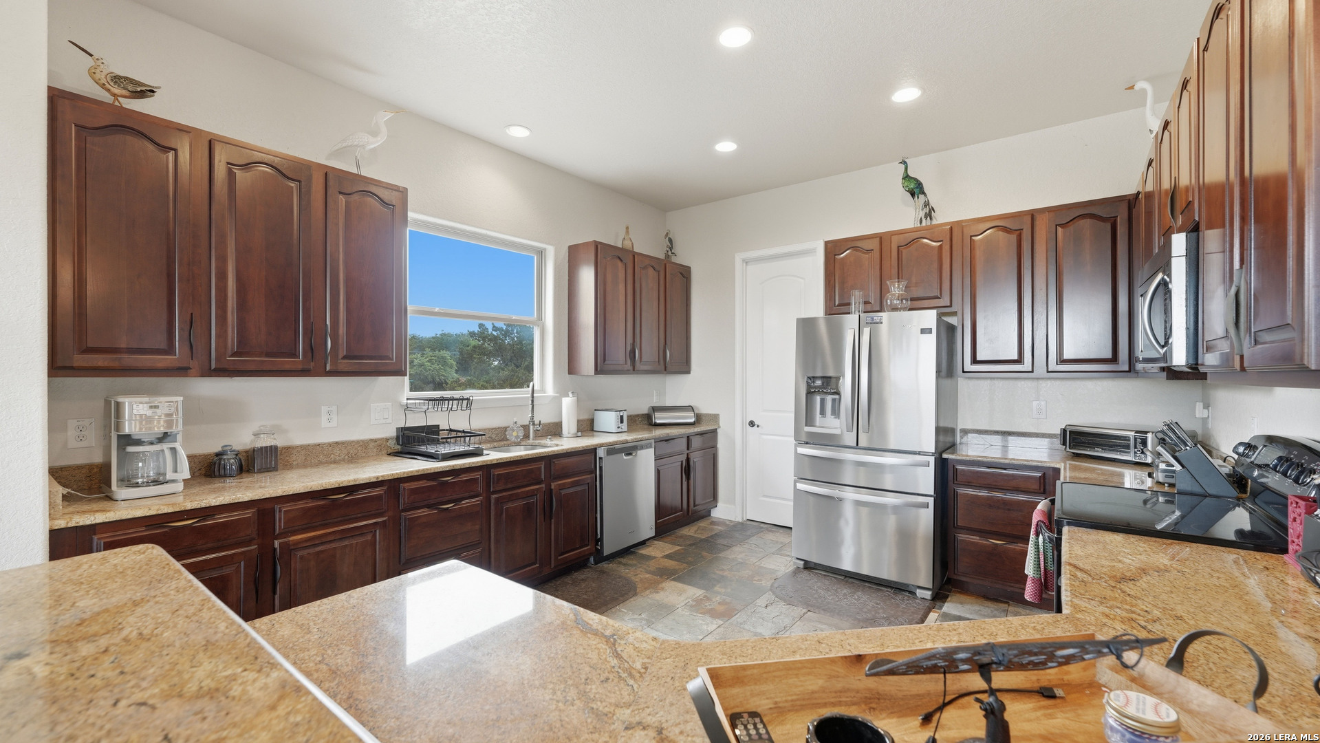 628 Country Canyon Lake TX 78133