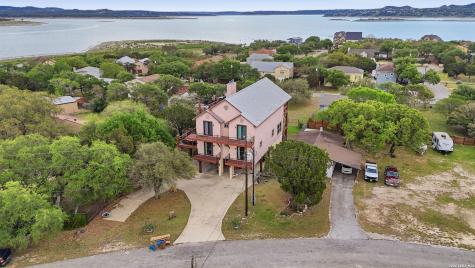 628 Country Canyon Lake TX 78133
