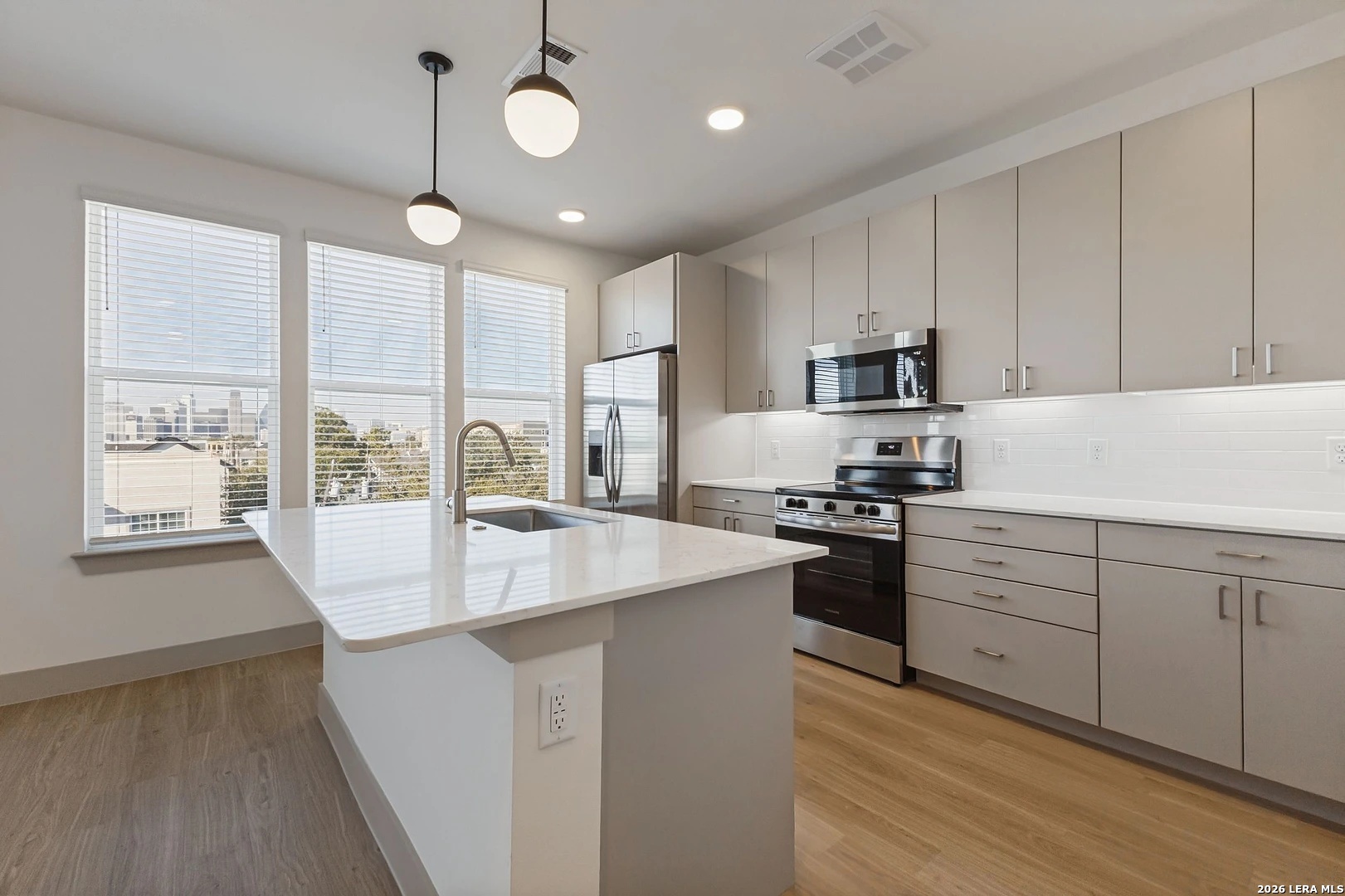 1506 N Prairie Avenue Dallas TX 75204