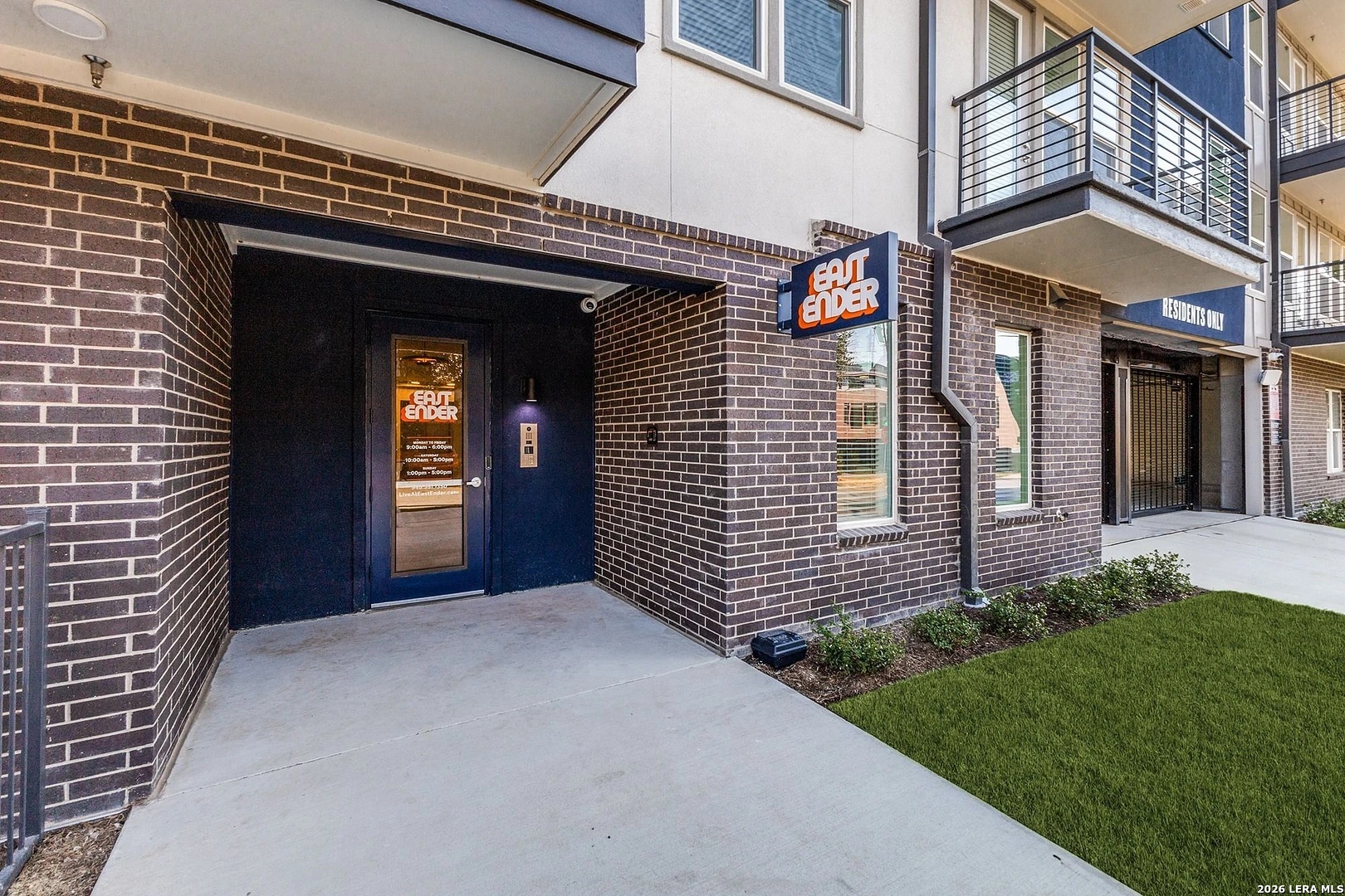 1506 N Prairie Avenue Dallas TX 75204