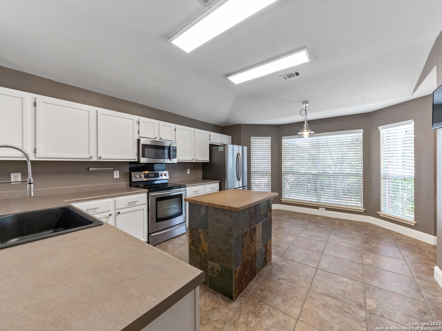 9807 Sandie Helotes TX 78023