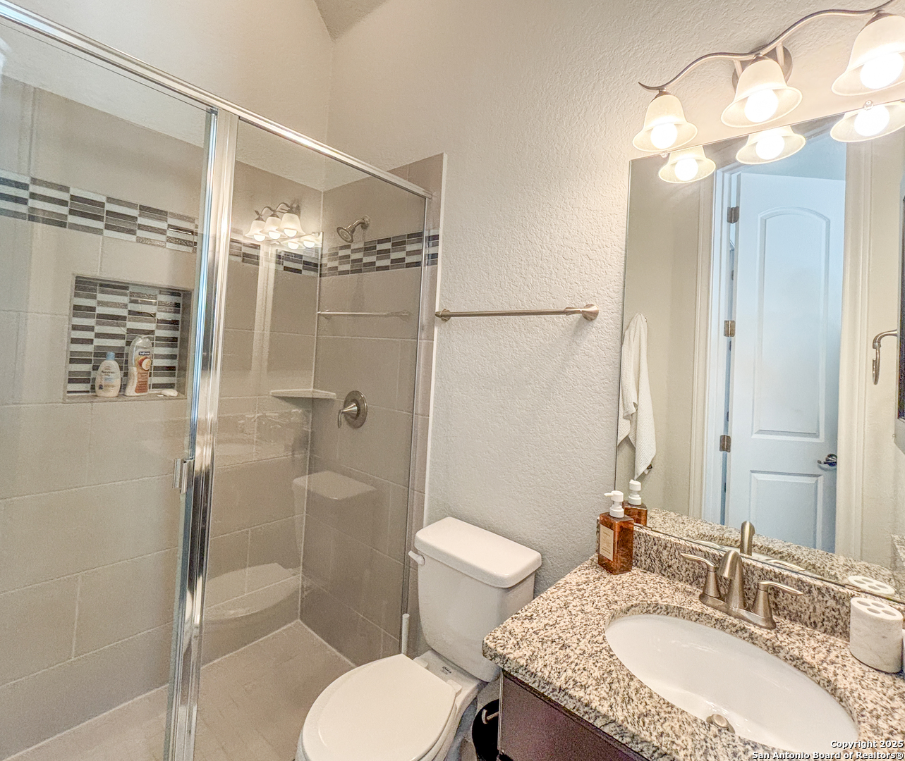 17814 Hillsedge San Antonio TX 78257