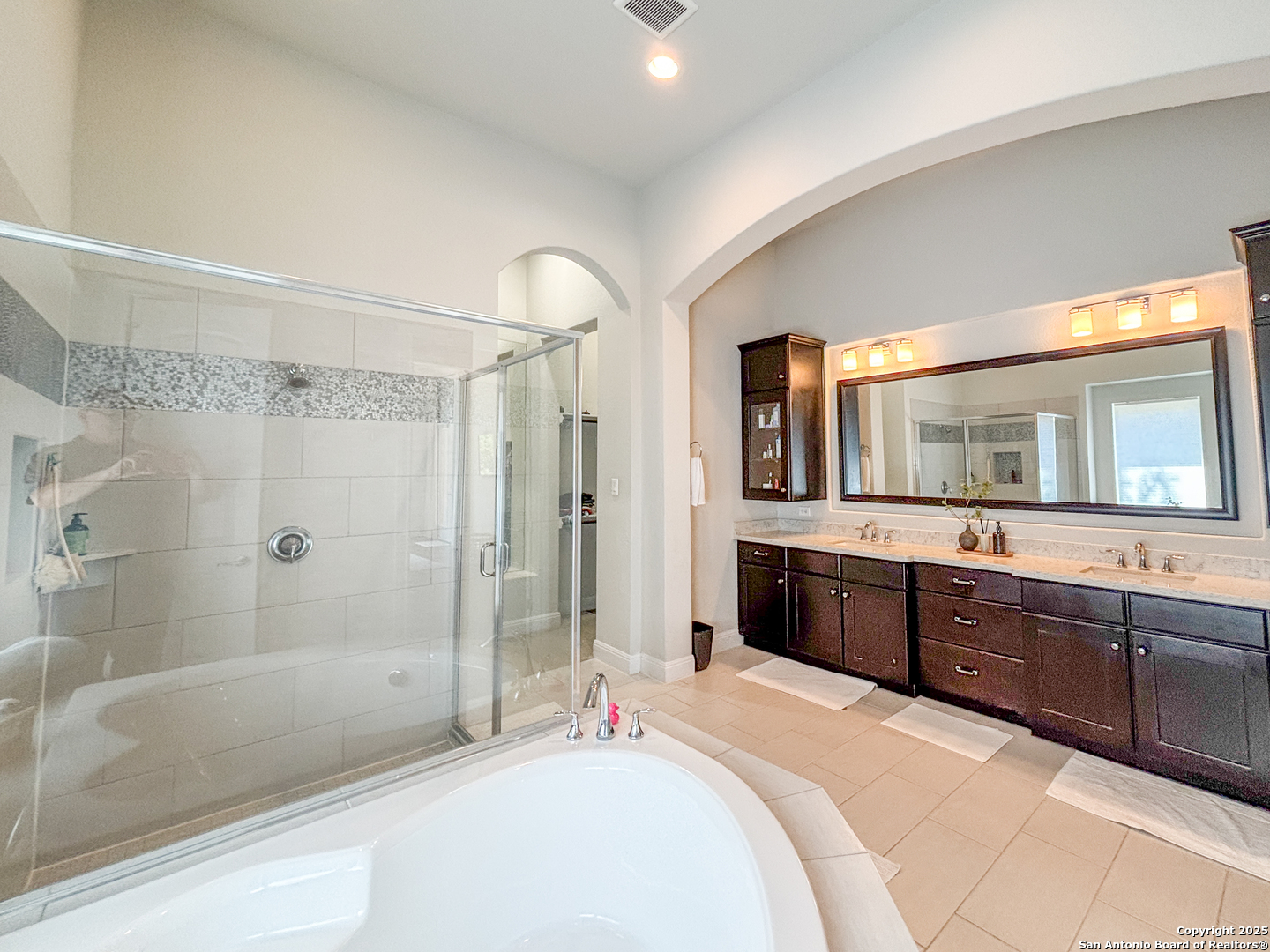 17814 Hillsedge San Antonio TX 78257