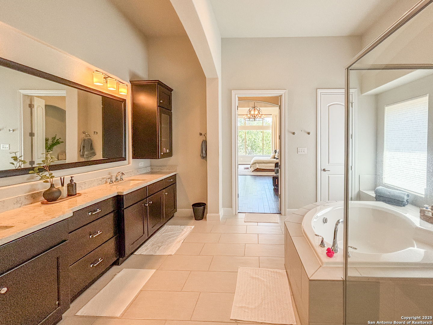 17814 Hillsedge San Antonio TX 78257