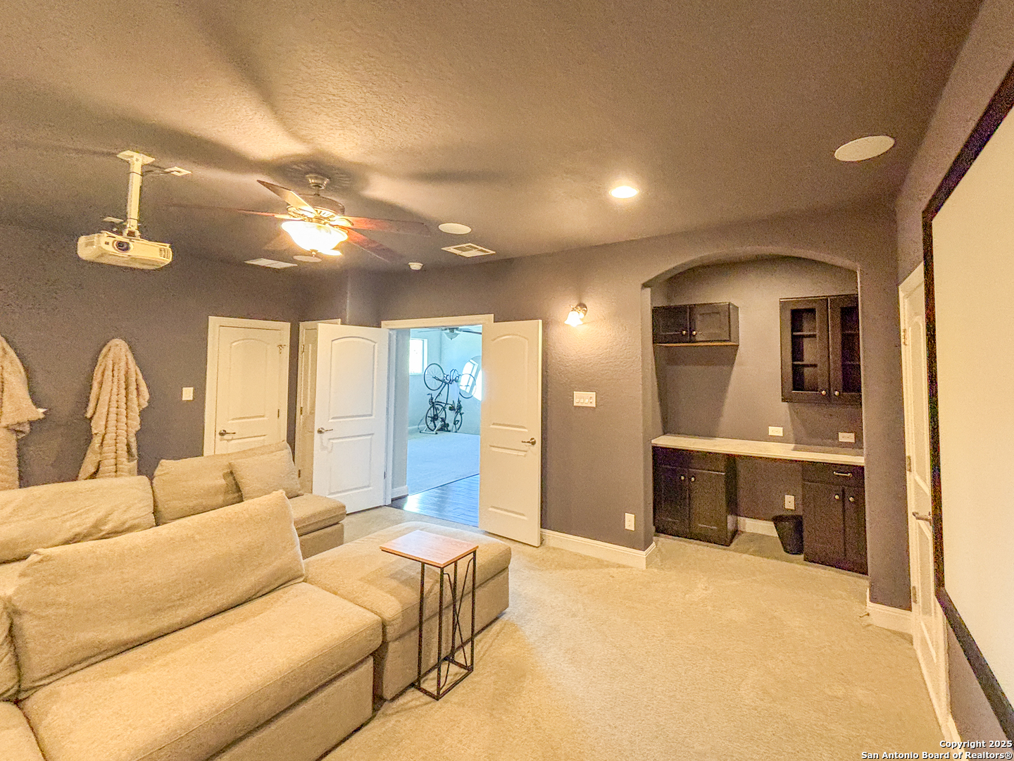 17814 Hillsedge San Antonio TX 78257