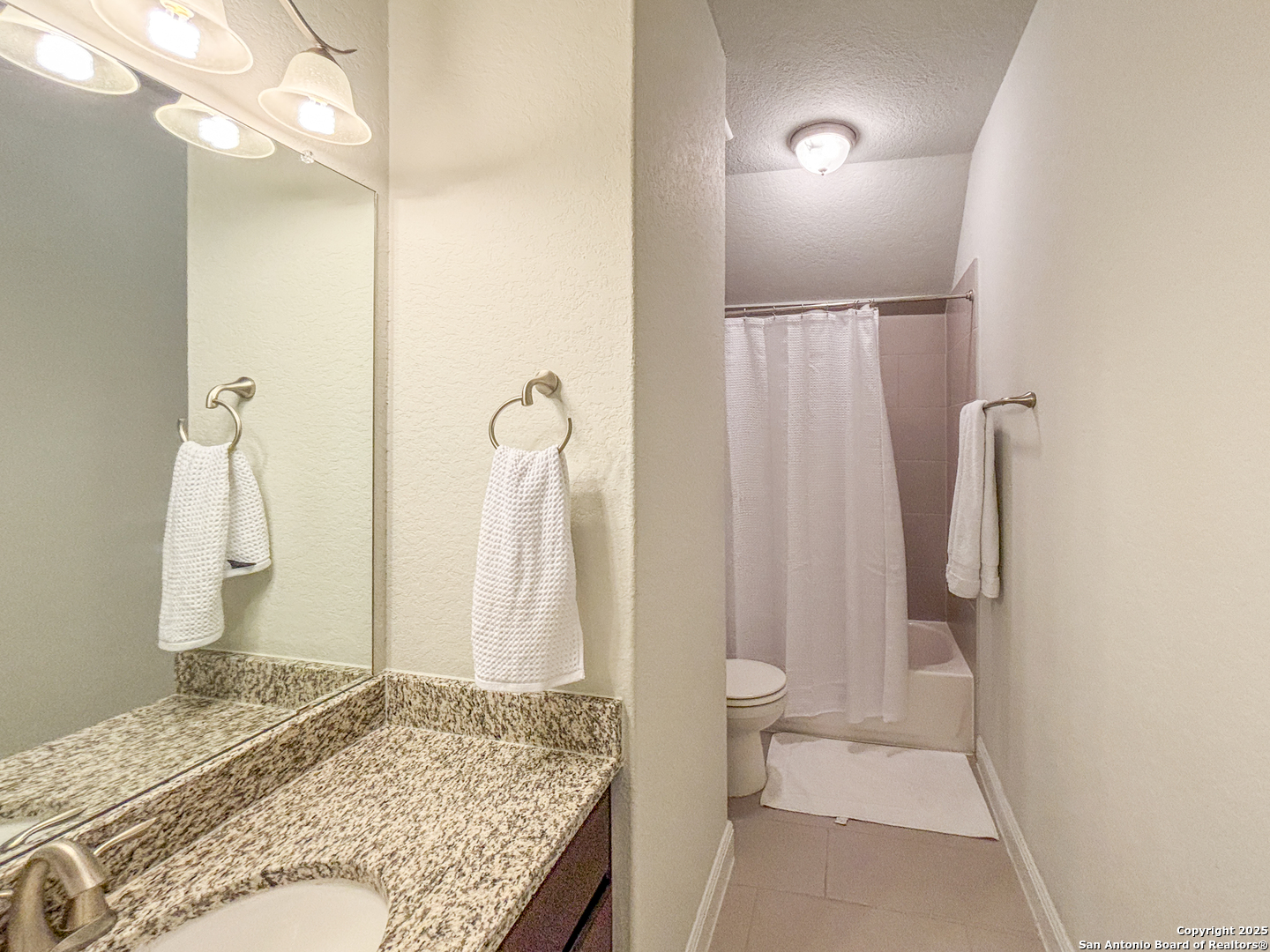 17814 Hillsedge San Antonio TX 78257