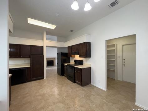6202 Valley Cliff San Antonio TX 78250