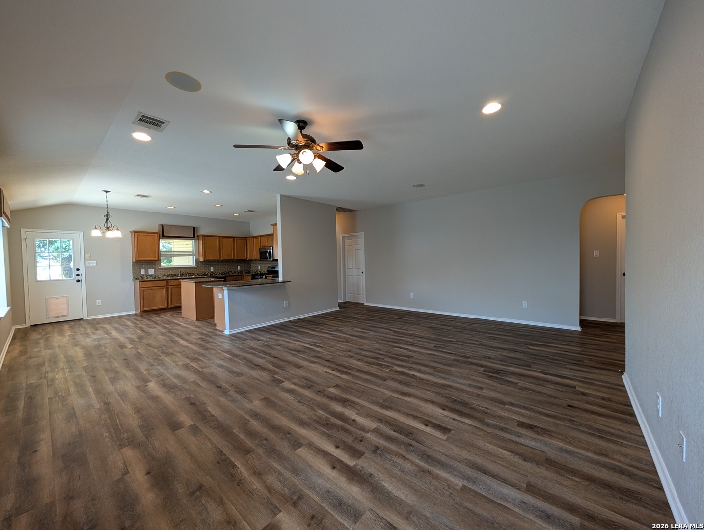 2937 Post Oak Circle New Braunfels TX 78130