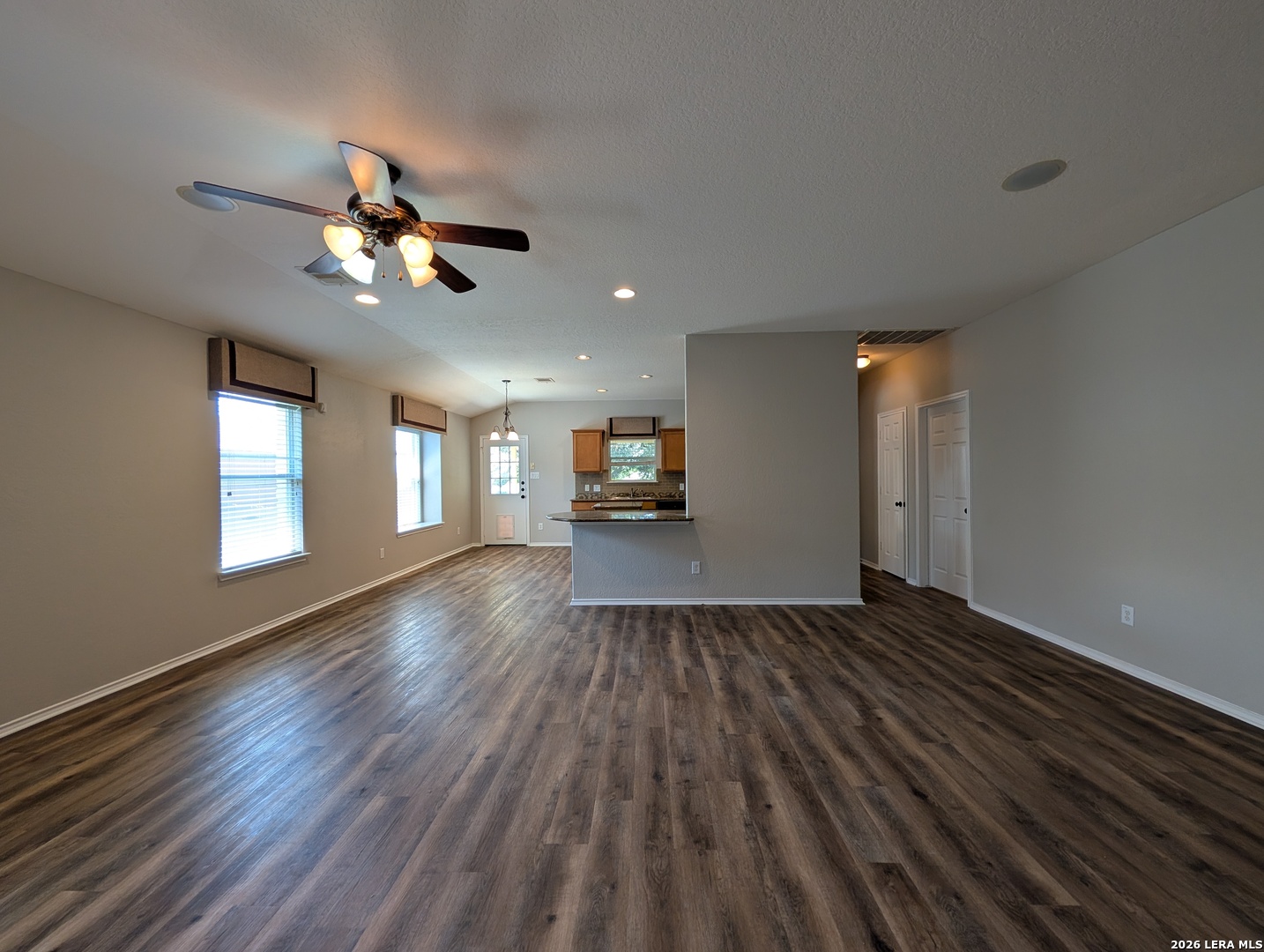 2937 Post Oak Circle New Braunfels TX 78130