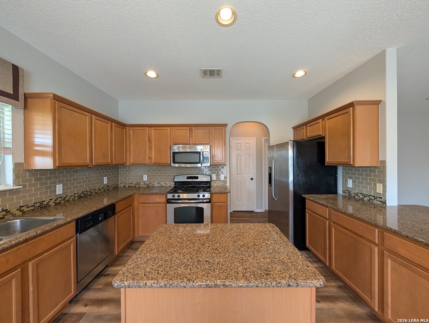 2937 Post Oak Circle New Braunfels TX 78130