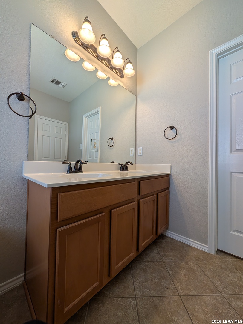 2937 Post Oak Circle New Braunfels TX 78130