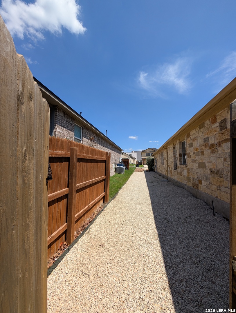 2937 Post Oak Circle New Braunfels TX 78130