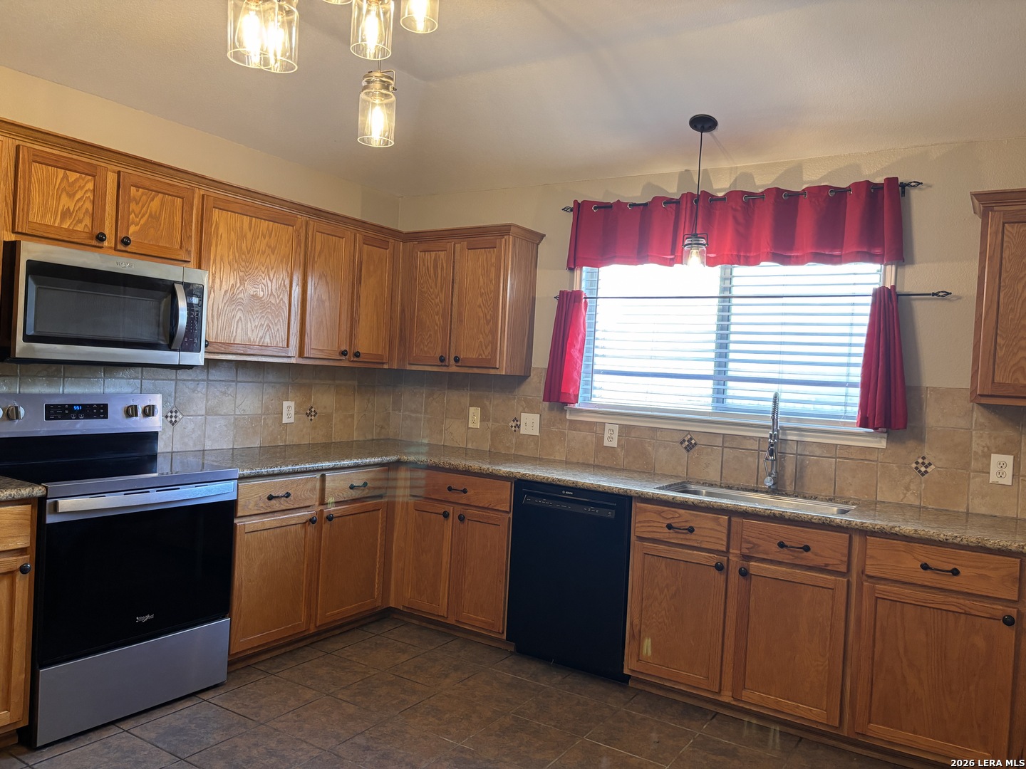 2834 Sierra Salinas San Antonio TX 78259