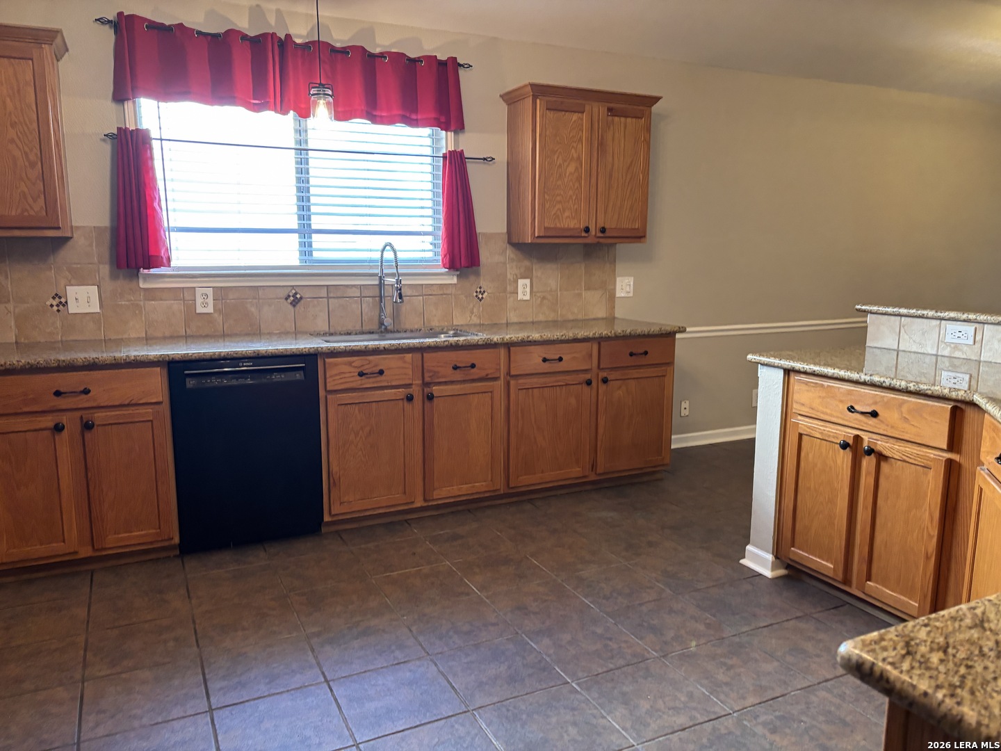 2834 Sierra Salinas San Antonio TX 78259