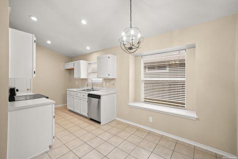 8954 Gill Bridge San Antonio TX 78254
