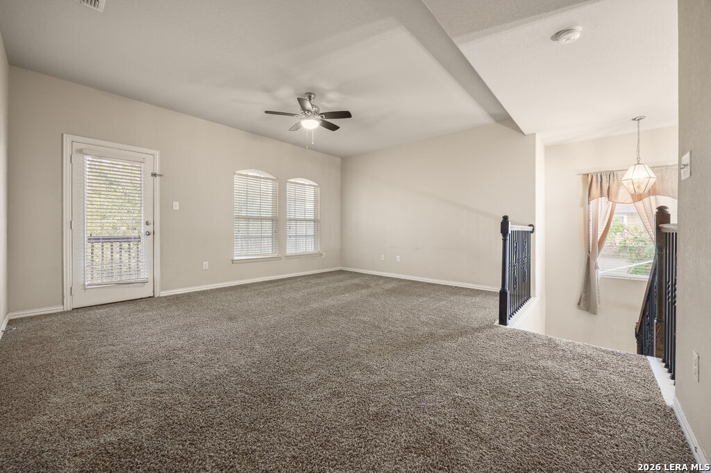 8822 Falcon Park Converse TX 78109
