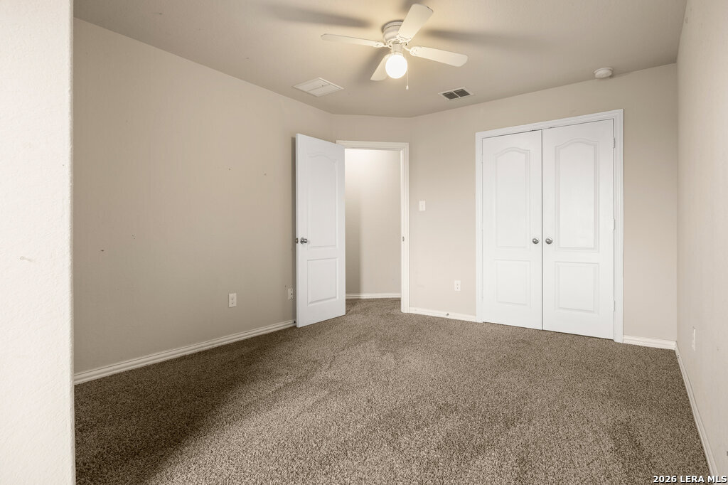 8822 Falcon Park Converse TX 78109