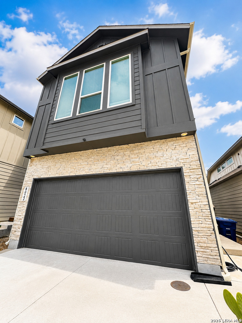 8022 Needle Creek San Antonio TX 78249
