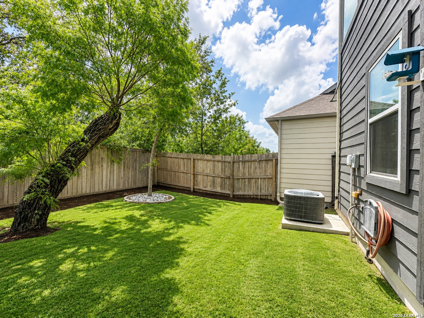 8022 Needle Creek San Antonio TX 78249