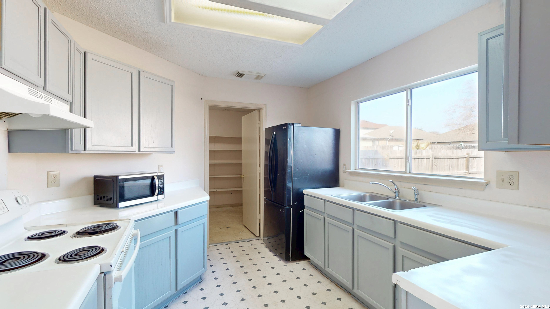 10127 Sunset Place San Antonio TX 78245