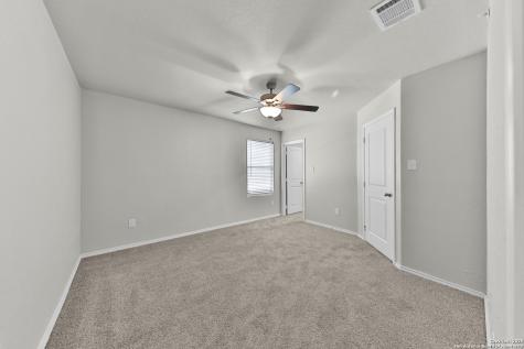 9907 Grove Mist San Antonio TX 78233